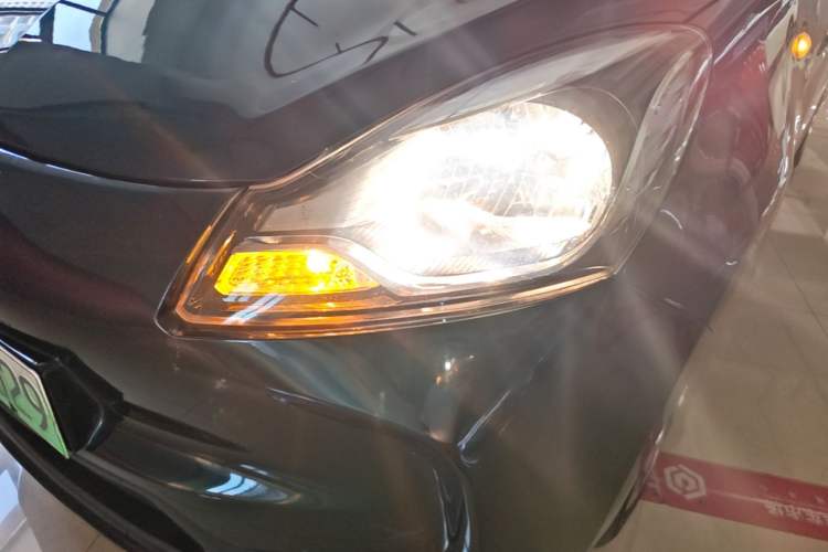 Used CHANGAN Benni E-Star 2021 National Edition Xin Yue Version Lithium Iron Phosphate (31.95 kWh) Left Front Headlight