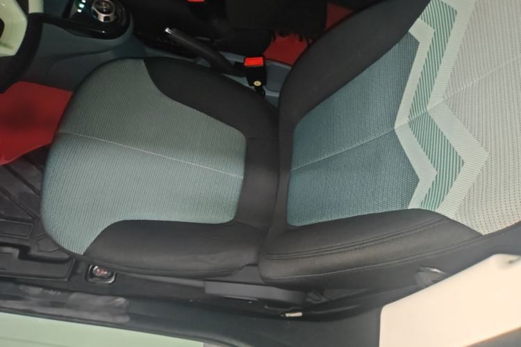 Used CHANGAN Benni E-Star 2021 National Edition Colorful Version Lithium Iron Phosphate (31.86 kWh) Left Front Seat