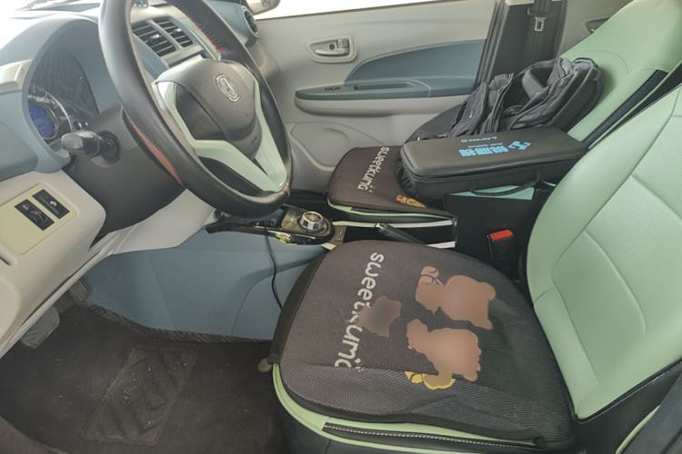 Used CHANGAN Benni E-Star 2021 National Edition Colorful Version Lithium Iron Phosphate (31.86 kWh) Left Front Seat