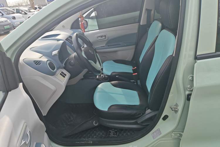Used CHANGAN Benni E-Star 2021 National Edition Colorful Version Lithium Iron Phosphate (31.86 kWh) Left Front Seat