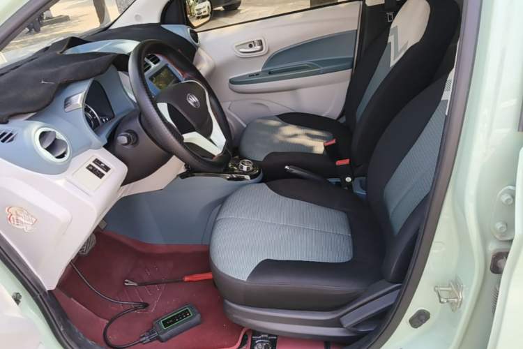 Used CHANGAN Benni E-Star 2021 National Edition Colorful Version Lithium Iron Phosphate (31.86 kWh) Left Front Seat