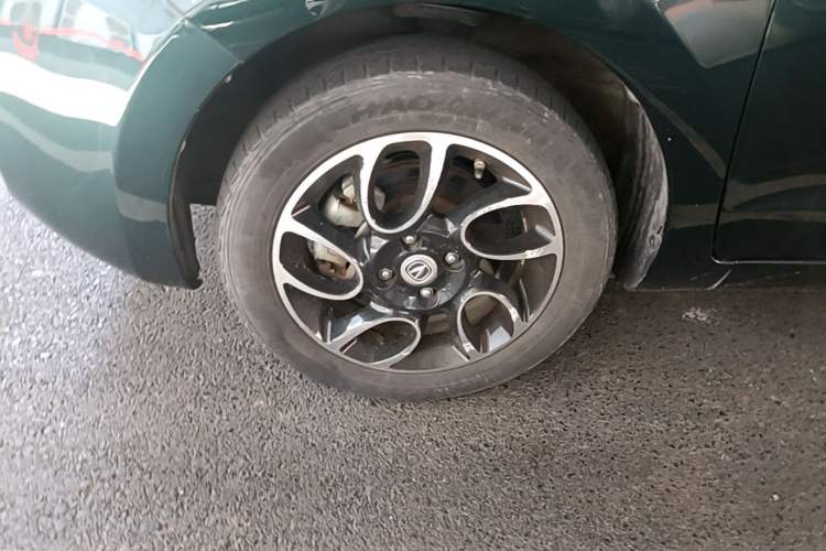Used CHANGAN Benni E-Star 2021 National Edition Xinyi Version (Fast-Charging Edition) Lithium Iron Phosphate (31.95 kWh) Left Front Wheel Hub