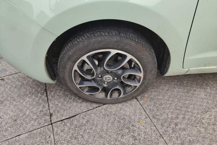 Used CHANGAN Benni E-Star 2021 National Edition Colorful Version Lithium Iron Phosphate (31.86 kWh) Left Front Wheel Hub