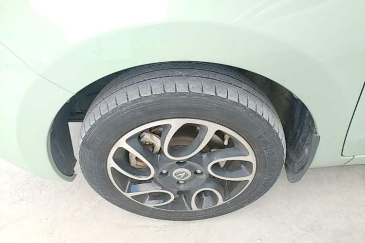 Used CHANGAN Benni E-Star 2021 National Edition Colorful Version Lithium Iron Phosphate (31.86 kWh) Left Front Wheel Hub