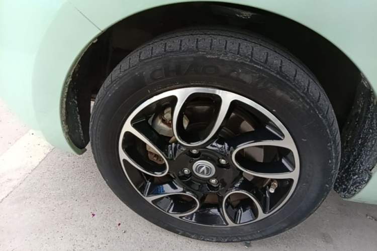 Used CHANGAN Benni E-Star 2021 National Edition Colorful Version Lithium Iron Phosphate (31.86 kWh) Left Front Wheel Hub