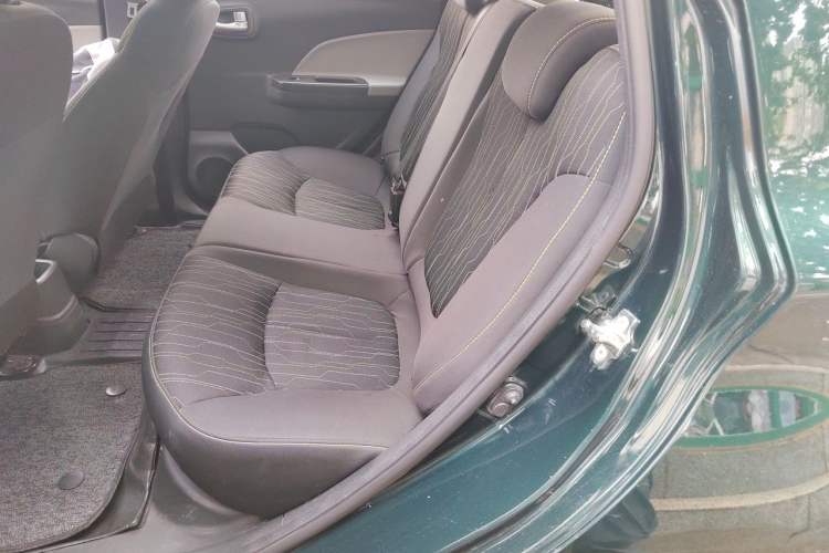 Used CHANGAN Benni E-Star 2021 National Edition Xin Yue Version Lithium Iron Phosphate (31.86 kWh) Left Rear Seat