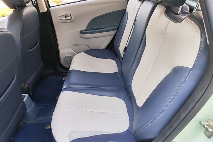 Used CHANGAN Benni E-Star 2021 National Edition Colorful Version Lithium Iron Phosphate (31.86 kWh) Left Rear Seat