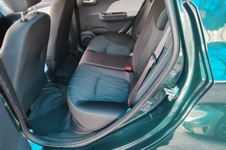 Used CHANGAN Benni E-Star 2021 National Edition Xin Yue Version Lithium Iron Phosphate (31.18 kWh) Left Rear Seat