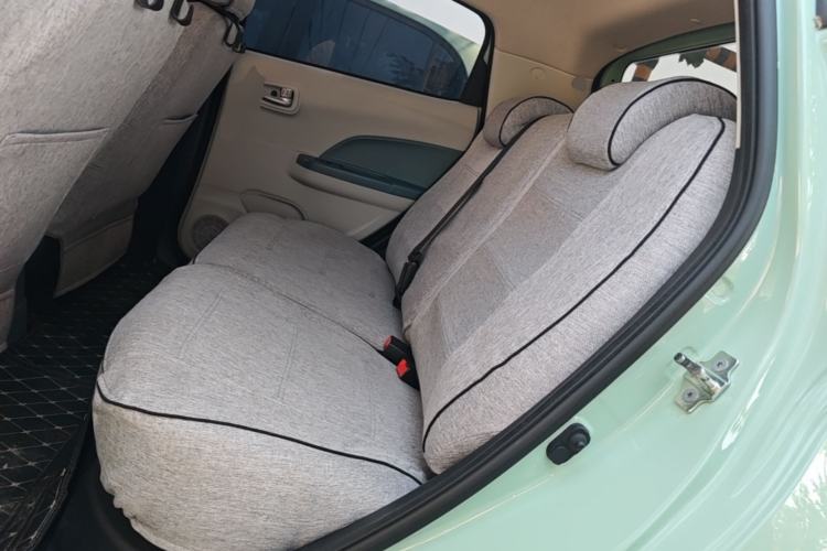 Used CHANGAN Benni E-Star 2021 National Edition Colorful Version Lithium Iron Phosphate (31.86 kWh) Left Rear Seat