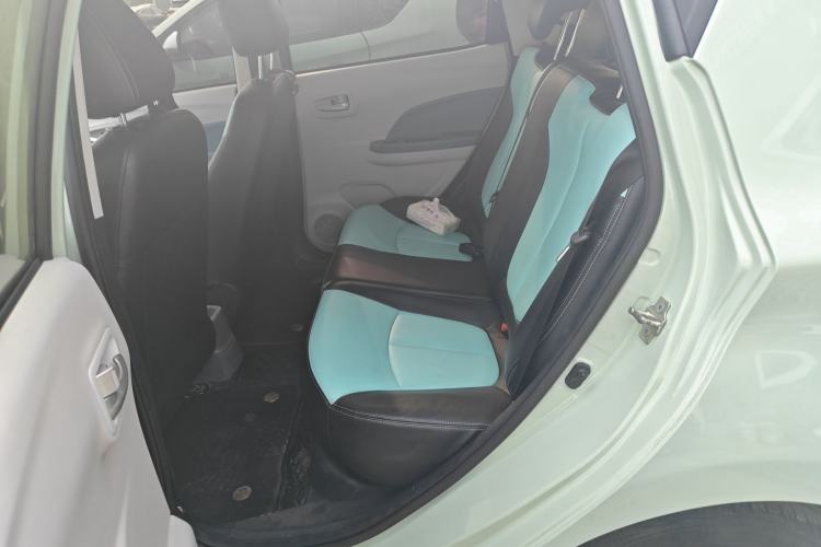 Used CHANGAN Benni E-Star 2021 National Edition Colorful Version Lithium Iron Phosphate (31.86 kWh) Left Rear Seat