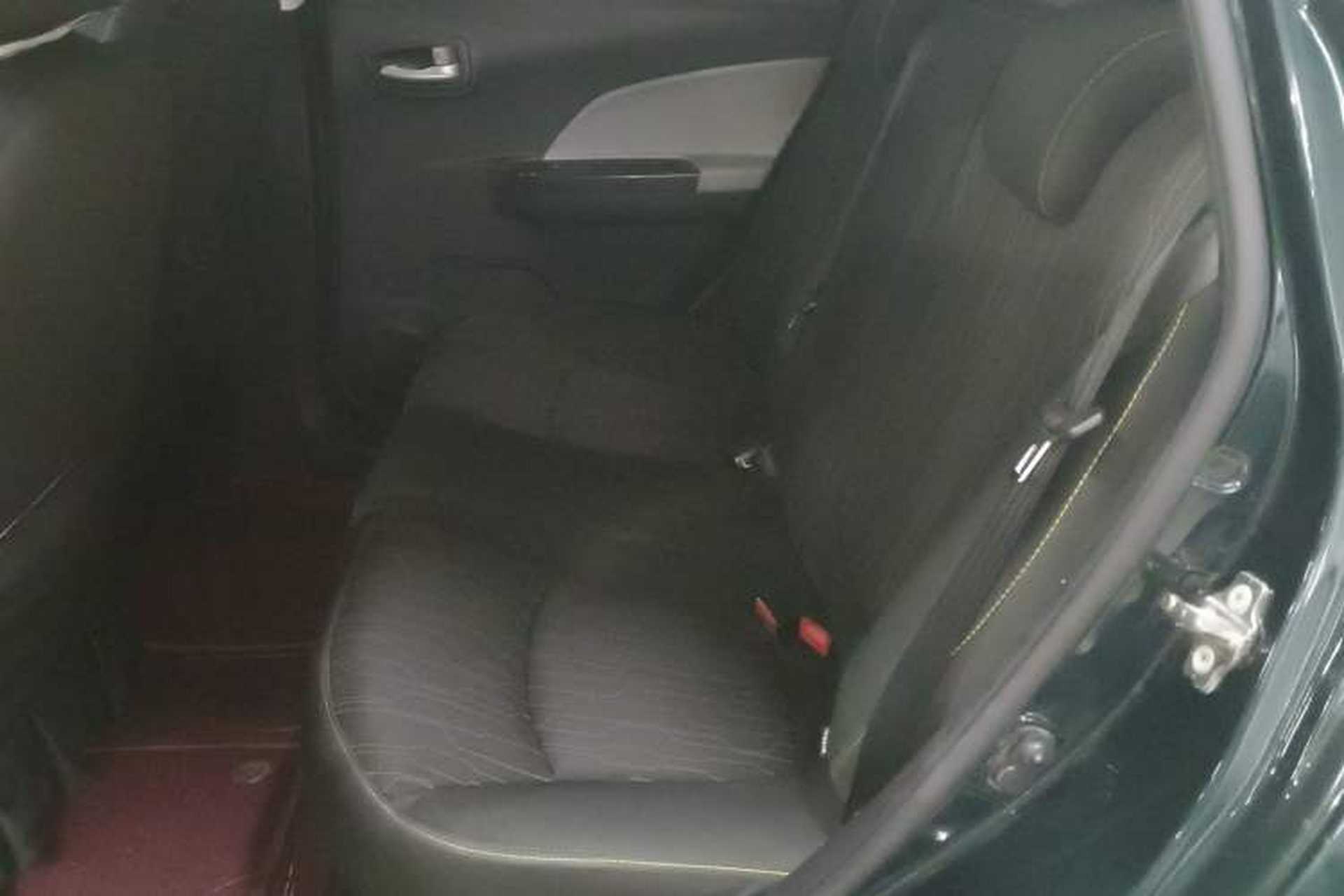 Used CHANGAN Benni E-Star 2021 National Edition Xin Yue Version Lithium Iron Phosphate (31.86 kWh) Left Rear Seat