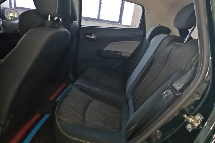 Used CHANGAN Benni E-Star 2021 National Edition Xin Yue Version Lithium Iron Phosphate (31.95 kWh) Left Rear Seat