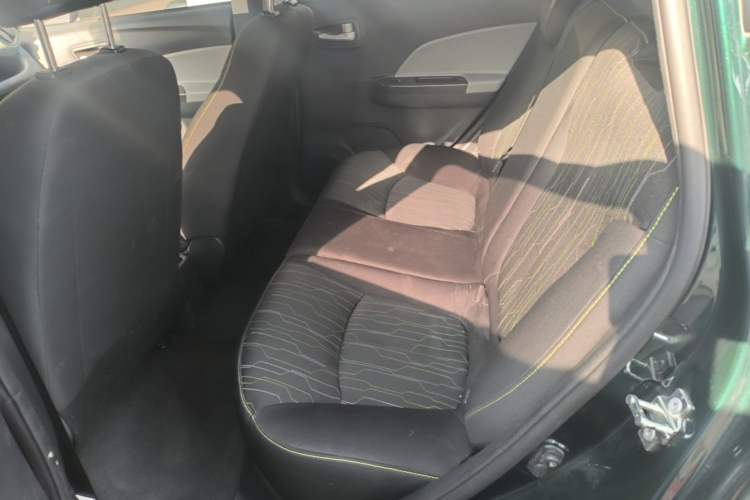 Used CHANGAN Benni E-Star 2021 National Edition Xin Yue Version Lithium Iron Phosphate (31.86 kWh) Left Rear Seat