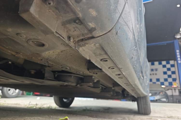 Used CHANGAN Benni E-Star 2021 National Edition Xinyi Edition (Fast-Charging Version) Lithium-NMC Left Side Sill