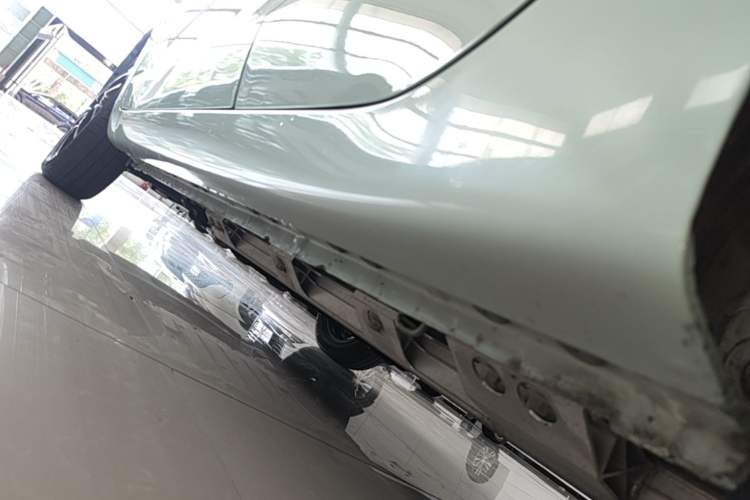 Used CHANGAN Benni E-Star 2021 National Edition Colorful Version Lithium Iron Phosphate (31.86 kWh) Left Side Sill