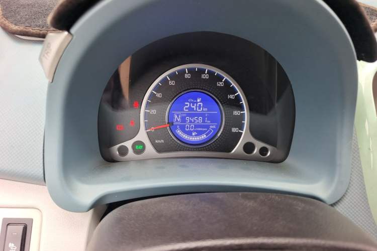Used CHANGAN Benni E-Star 2021 National Edition Xin Yue Version Lithium-Ion Battery Odometer Close Up