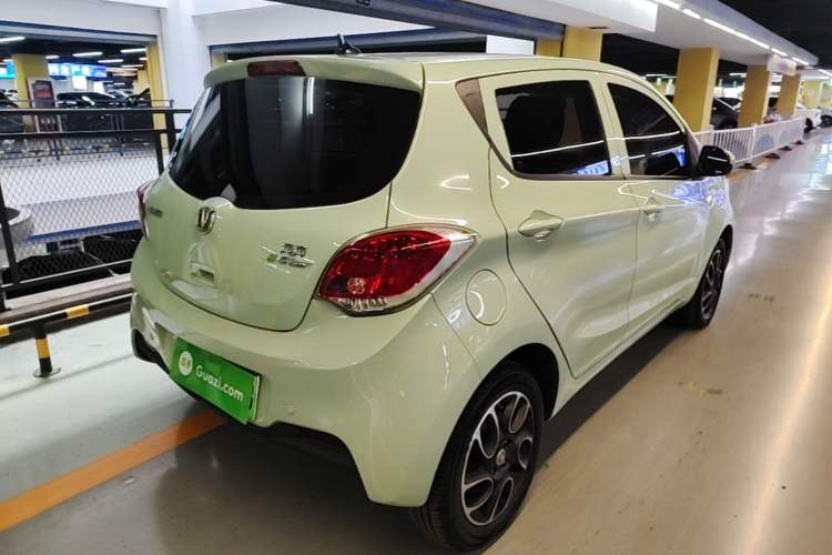 Used CHANGAN Benni E-Star 2021 National Edition Colorful Version Lithium Iron Phosphate (31.95 kWh) Rear Right 45 Deg