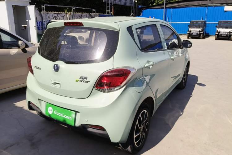 Used CHANGAN Benni E-Star 2021 National Edition XinYi Edition Lithium Iron Phosphate (31.86 kWh) Rear Right 45 Deg
