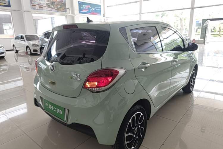 Used CHANGAN Benni E-Star 2021 National Edition Colorful Version Lithium Iron Phosphate (31.86 kWh) Rear Right 45 Deg