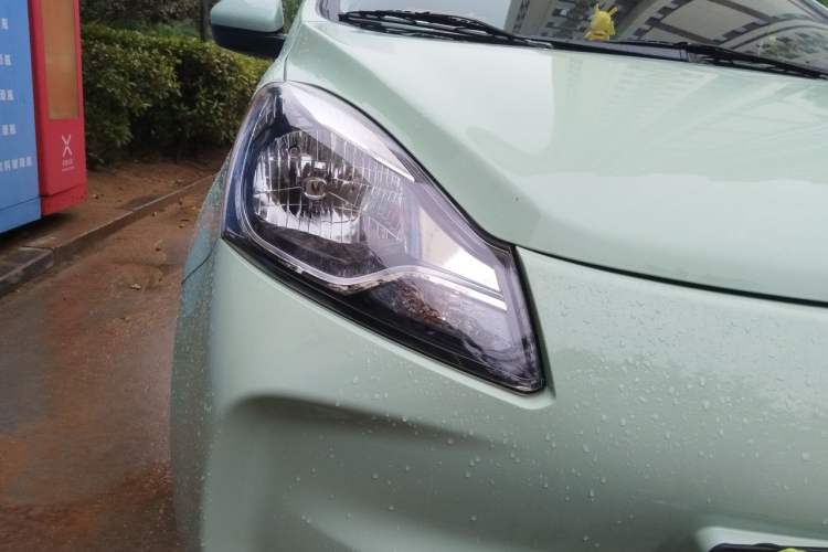 Used CHANGAN Benni E-Star 2021 National Edition Colorful Version Lithium Iron Phosphate (31.86 kWh) Right Front Headlight