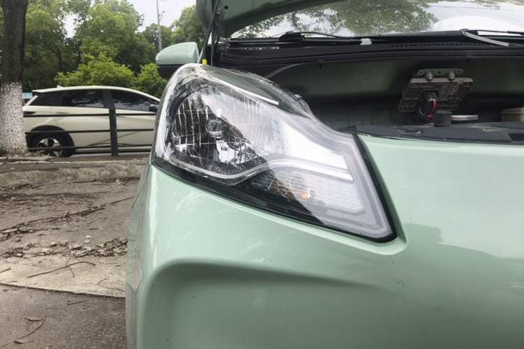 Used CHANGAN Benni E-Star 2021 National Edition Colorful Version Lithium Iron Phosphate (31.86 kWh) Right Front Headlight