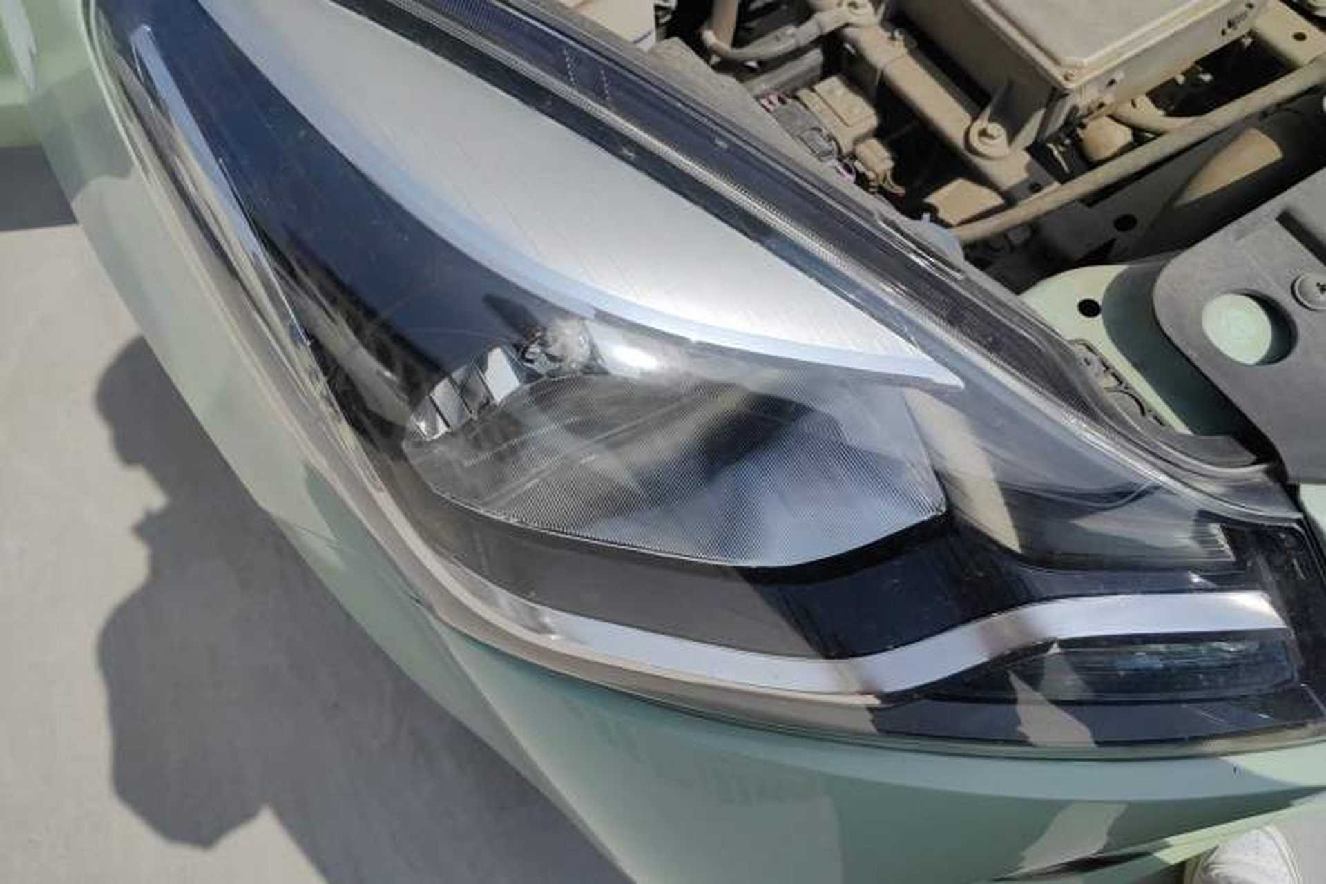 Used CHANGAN Benni E-Star 2021 National Edition Colorful Version Lithium Iron Phosphate (31.86 kWh) Right Front Headlight