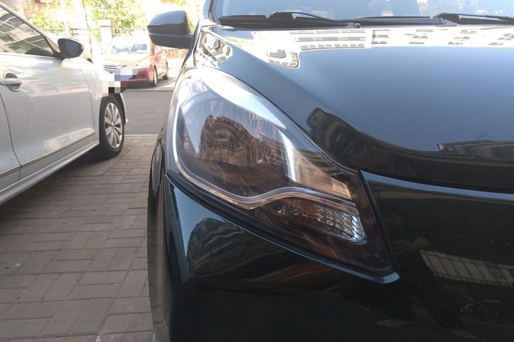 Used CHANGAN Benni E-Star 2021 National Edition Xin Yue Version (Fast-Charging Edition) Lithium Iron Phosphate (31.95 kWh) Right Front Headlight