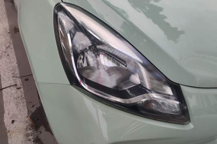 Used CHANGAN Benni E-Star 2021 National Edition Colorful Version Lithium Iron Phosphate (31.95 kWh) Right Front Headlight
