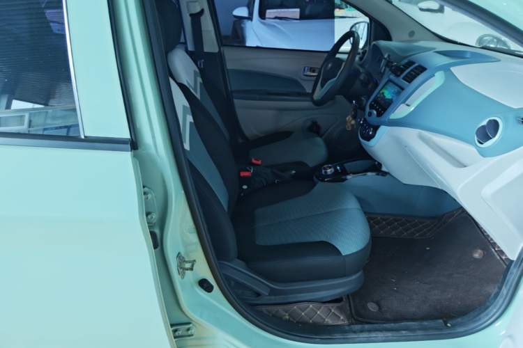 Used CHANGAN Benni E-Star 2021 National Edition Xin Yue Version Lithium Iron Phosphate (31.86 kWh) Right Front Seat