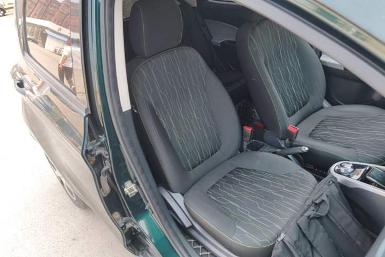 Used CHANGAN Benni E-Star 2021 National Edition Xin Yue Version (Fast-Charging Edition) Lithium Iron Phosphate (31.95 kWh) Right Front Seat