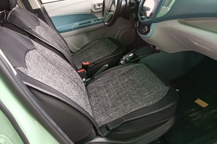 Used CHANGAN Benni E-Star 2021 National Edition Colorful Version Lithium Iron Phosphate (31.86 kWh) Right Front Seat