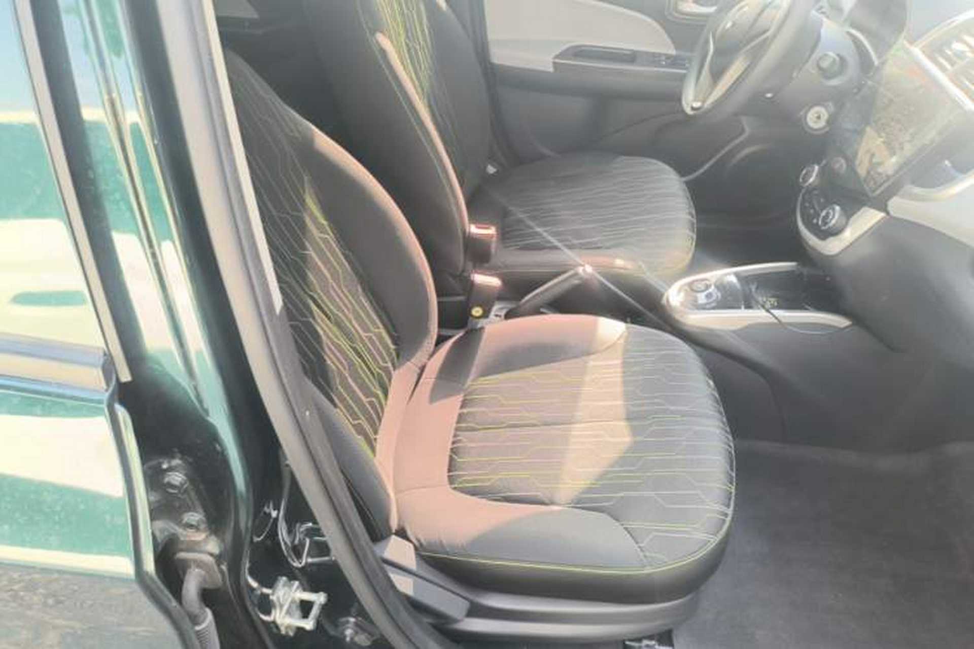 Used CHANGAN Benni E-Star 2021 National Edition Xin Yue Version Lithium Iron Phosphate (31.86 kWh) Right Front Seat