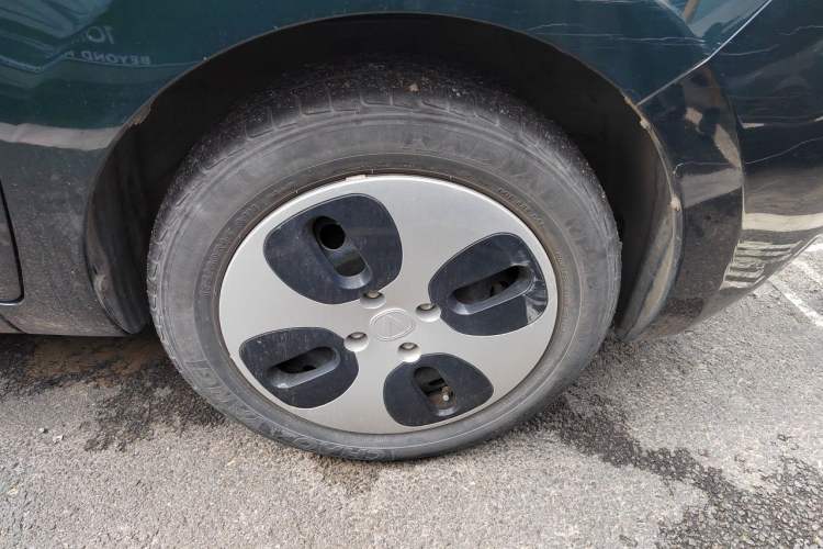 Used CHANGAN Benni E-Star 2021 National Edition Xin Yue Version Lithium Iron Phosphate (31.86 kWh) Right Front Wheel Hub