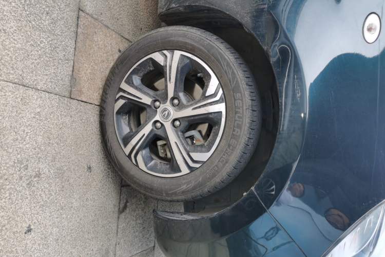 Used CHANGAN Benni E-Star 2021 National Edition Xinyue Version (Fast-Charging Edition) Lithium NMC Right Front Wheel Hub