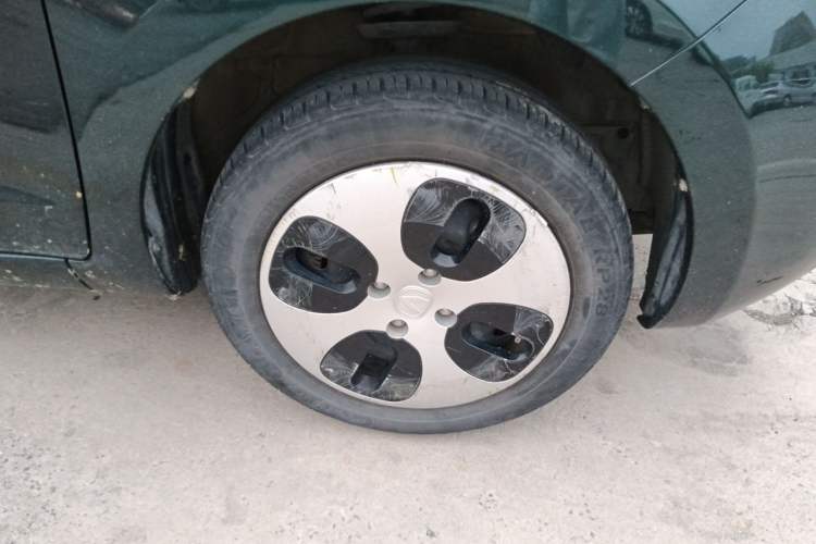 Used CHANGAN Benni E-Star 2021 National Edition Xin Yue Version (Fast-Charging Edition) Lithium Iron Phosphate (31.18 kWh) Right Front Wheel Hub