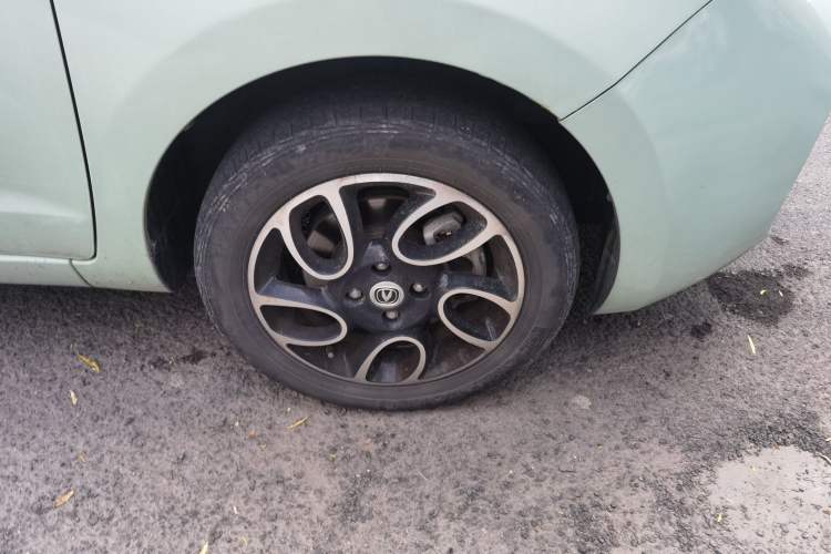 Used CHANGAN Benni E-Star 2021 National Edition Colorful Version Lithium Iron Phosphate (31.18 kWh) Right Front Wheel Hub