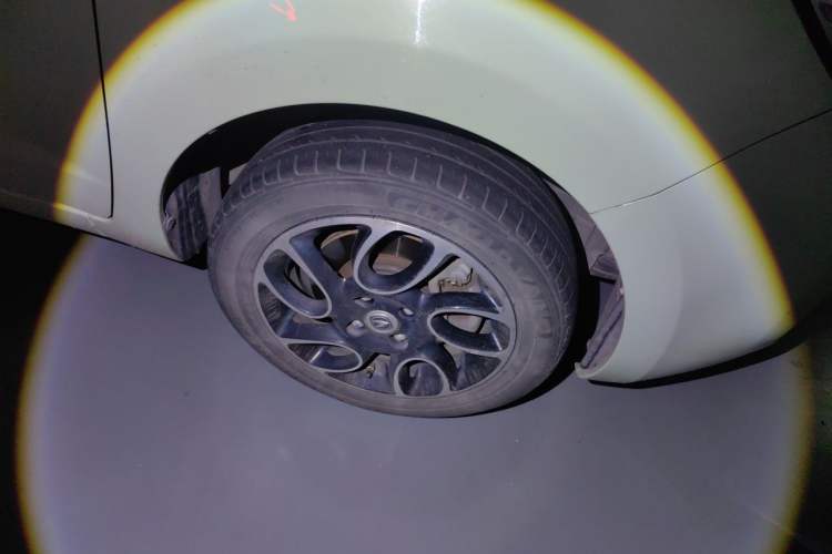 Used CHANGAN Benni E-Star 2021 National Edition Colorful Version Lithium Iron Phosphate (31.86 kWh) Right Front Wheel Hub