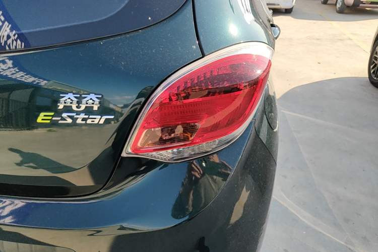Used CHANGAN Benni E-Star 2021 National Edition Xin Yue Version (Fast-Charging Edition) Lithium Iron Phosphate (31.95 kWh) Right Rear Taillight