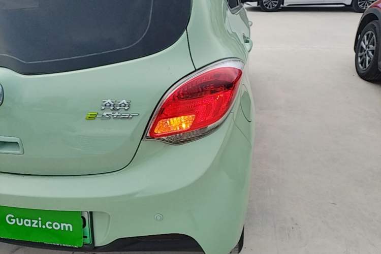 Used CHANGAN Benni E-Star 2021 National Edition Colorful Version Lithium Iron Phosphate (31.86 kWh) Right Rear Taillight