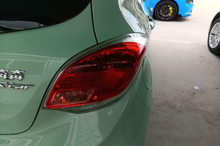 Used CHANGAN Benni E-Star 2021 National Edition Colorful Version Lithium Iron Phosphate (31.86 kWh) Right Rear Taillight
