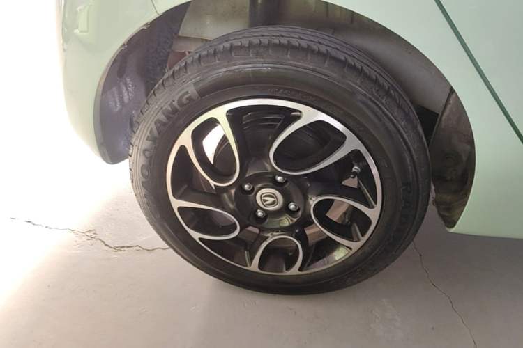 Used CHANGAN Benni E-Star 2021 National Edition Colorful Version Lithium Iron Phosphate (31.86 kWh) Right Rear Wheel Hub
