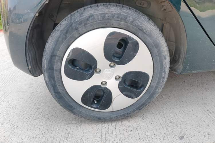 Used CHANGAN Benni E-Star 2021 National Edition Xin Yue Version (Fast-Charging Edition) Lithium Iron Phosphate (31.95 kWh) Right Rear Wheel Hub