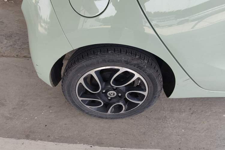 Used CHANGAN Benni E-Star 2021 National Edition Colorful Version Lithium Iron Phosphate (31.86 kWh) Right Rear Wheel Hub