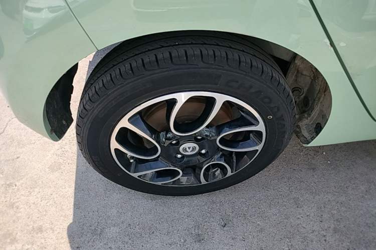 Used CHANGAN Benni E-Star 2021 National Edition Colorful Version Lithium Iron Phosphate (31.18 kWh) Right Rear Wheel Hub