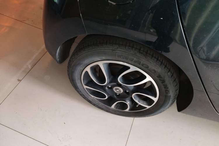 Used CHANGAN Benni E-Star 2021 National Edition Xinyi Version (Fast-Charging Edition) Lithium Iron Phosphate (31.95 kWh) Right Rear Wheel Hub