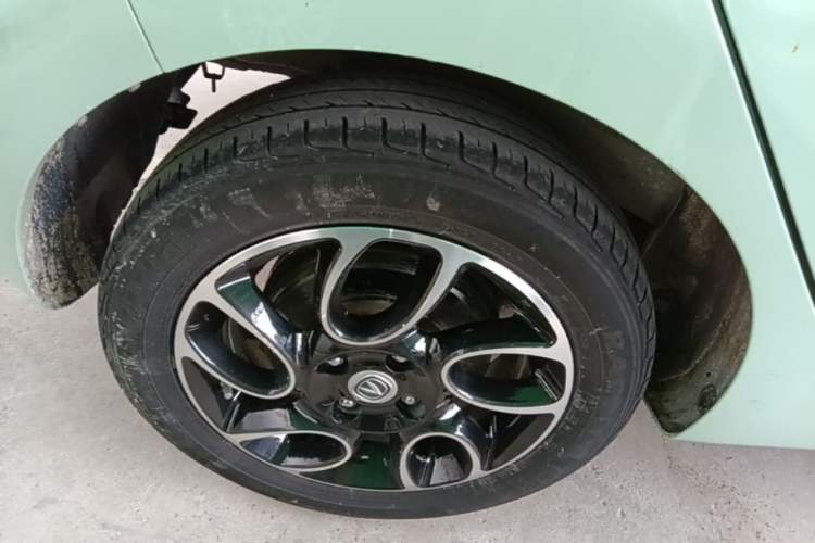 Used CHANGAN Benni E-Star 2021 National Edition Colorful Version Lithium Iron Phosphate (31.86 kWh) Right Rear Wheel Hub