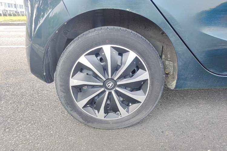 Used CHANGAN Benni E-Star 2021 National Edition Xin Yue Version Lithium Iron Phosphate (31.95 kWh) Right Rear Wheel Hub