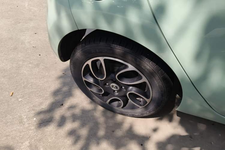 Used CHANGAN Benni E-Star 2021 National Edition Colorful Version Lithium Iron Phosphate (31.86 kWh) Right Rear Wheel Hub