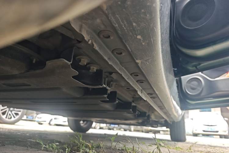 Used CHANGAN Benni E-Star 2021 National Edition Xinyi Edition (Fast-Charging Version) Lithium-NMC Right Side Sill