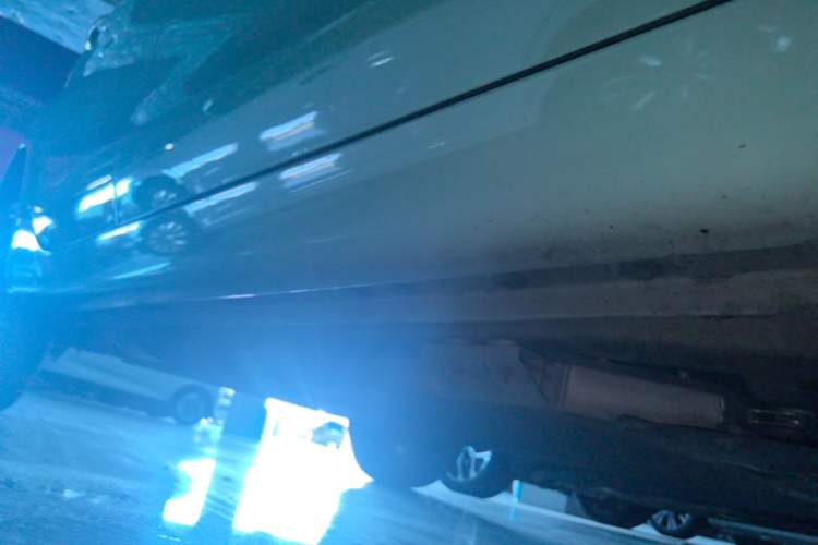 Used CHANGAN Benni E-Star 2021 National Edition Colorful Version Lithium Iron Phosphate (31.95 kWh) Right Side Sill